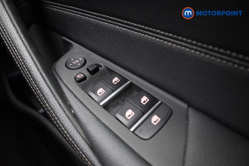BMW 5 Series M Sport Automatic Petrol Plug-In Hybrid Saloon - Stock Number (1537278) - 20th supplementary image