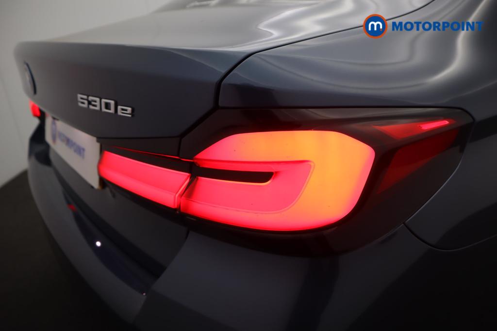BMW 5 Series M Sport Automatic Petrol Plug-In Hybrid Saloon - Stock Number (1537278) - 21st supplementary image