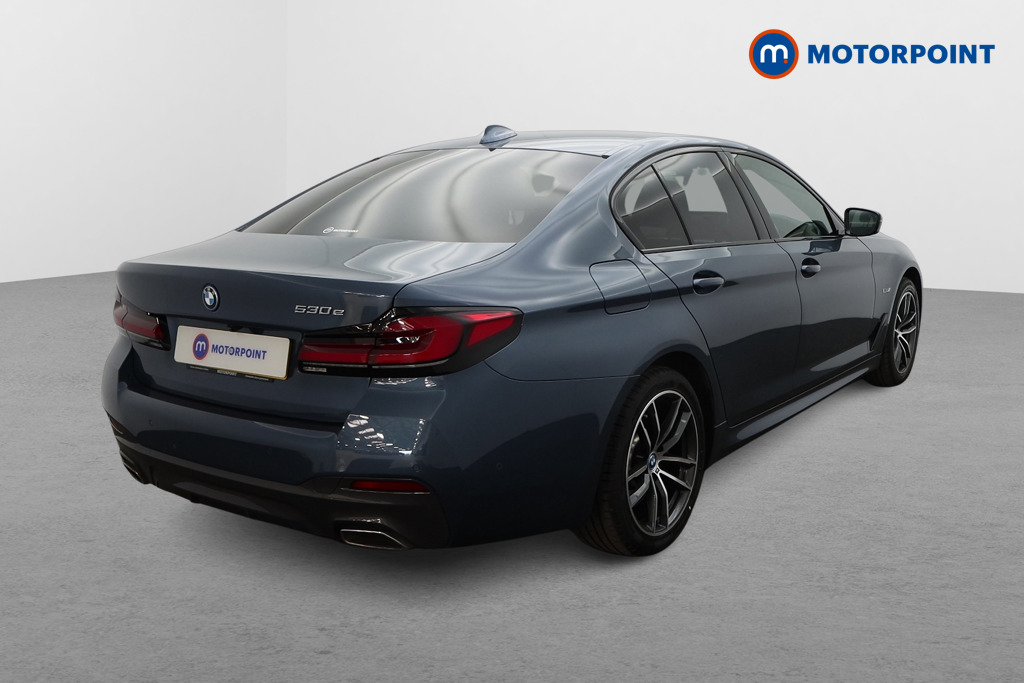 BMW 5 Series M Sport Automatic Petrol Plug-In Hybrid Saloon - Stock Number (1537278) - Drivers side rear corner