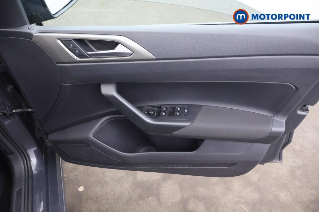Volkswagen Polo Match Manual Petrol Hatchback - Stock Number (1538876) - 9th supplementary image