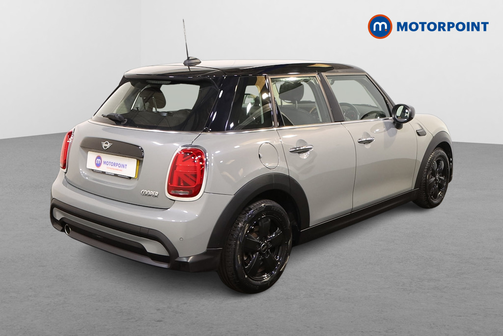 Mini Hatchback Cooper Classic Manual Petrol Hatchback - Stock Number (1538974) - Drivers side rear corner