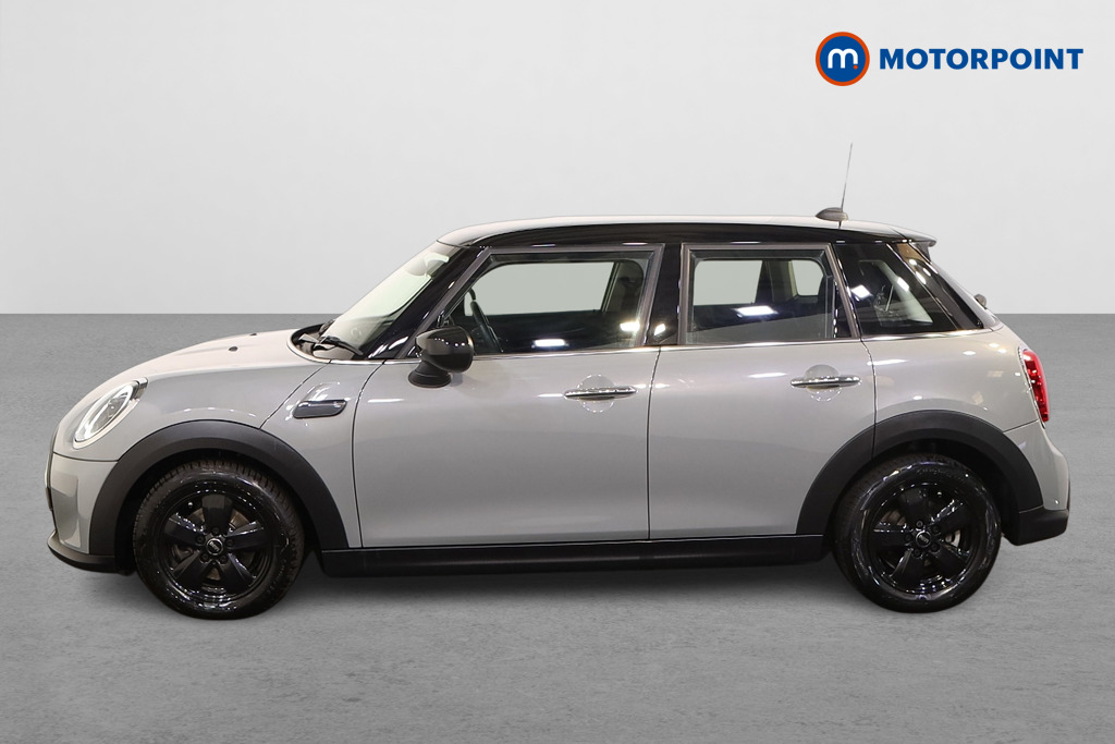 Mini Hatchback Cooper Classic Manual Petrol Hatchback - Stock Number (1538974) - Passenger side