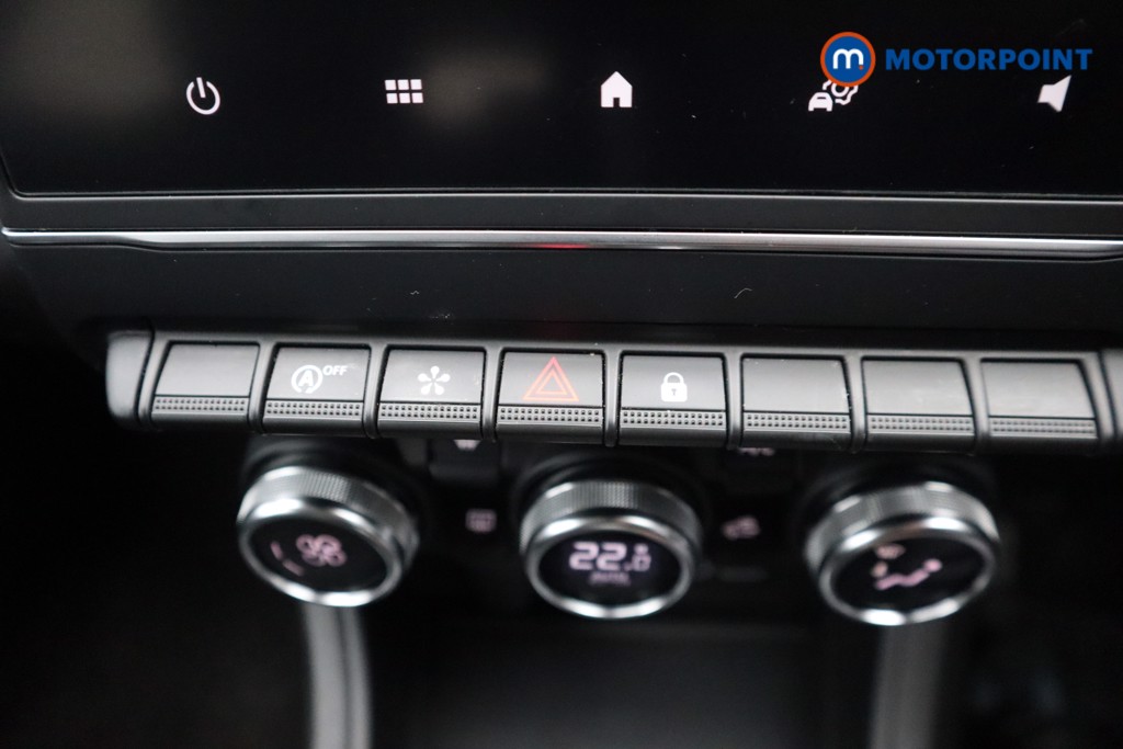 Renault Captur Techno Manual Petrol SUV - Stock Number (1539345) - 10th supplementary image