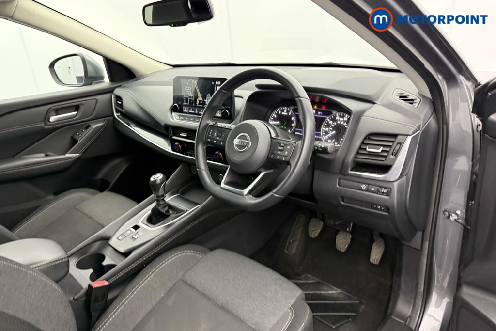 Nissan Qashqai N-Connecta Manual Petrol SUV - Stock Number (1539363) - 4th supplementary image