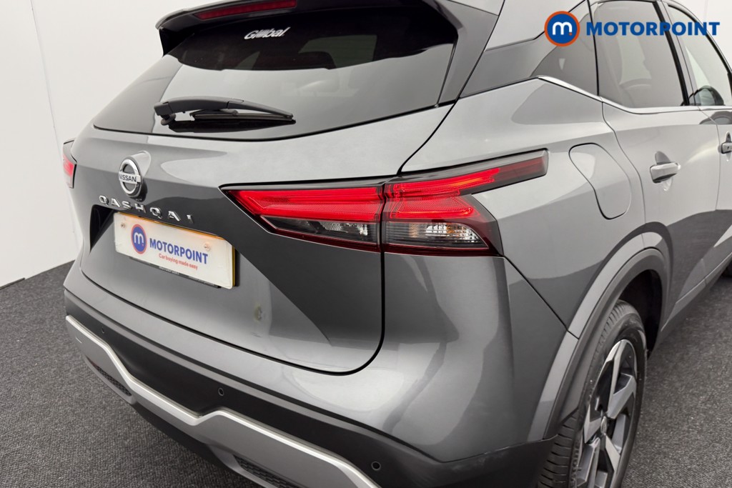 Nissan Qashqai N-Connecta Manual Petrol SUV - Stock Number (1539363) - 25th supplementary image