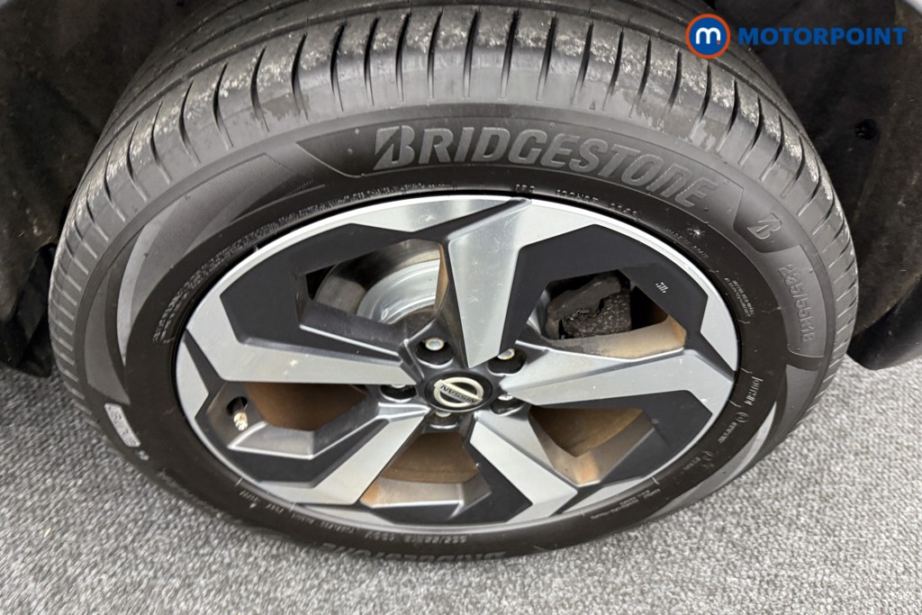 Nissan Qashqai N-Connecta Manual Petrol SUV - Stock Number (1539363) - 29th supplementary image