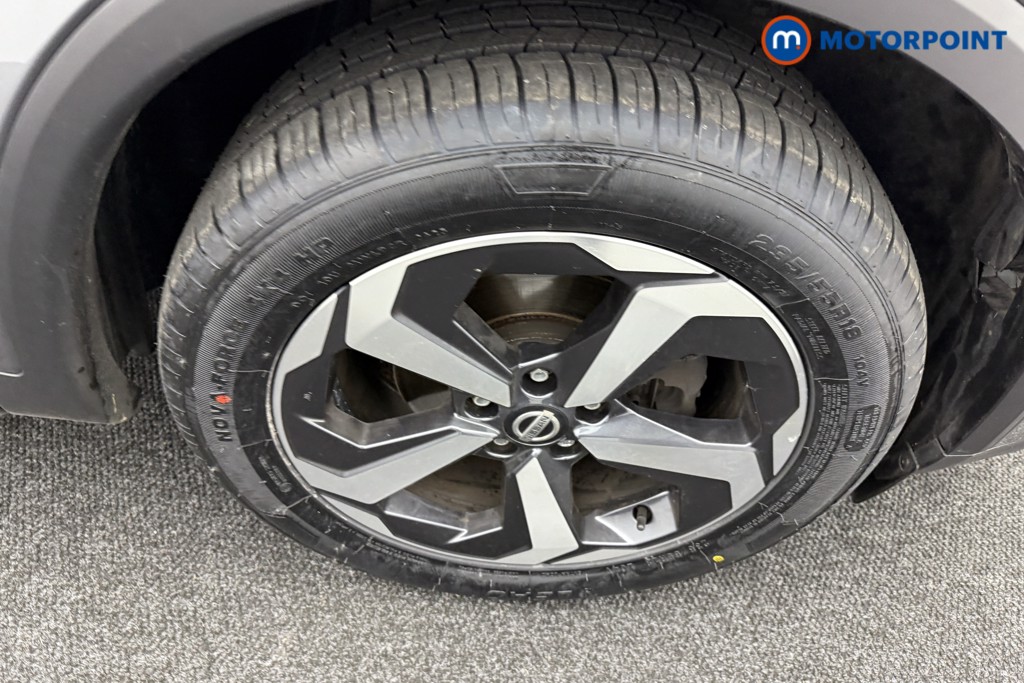 Nissan Qashqai N-Connecta Manual Petrol SUV - Stock Number (1539363) - 31st supplementary image
