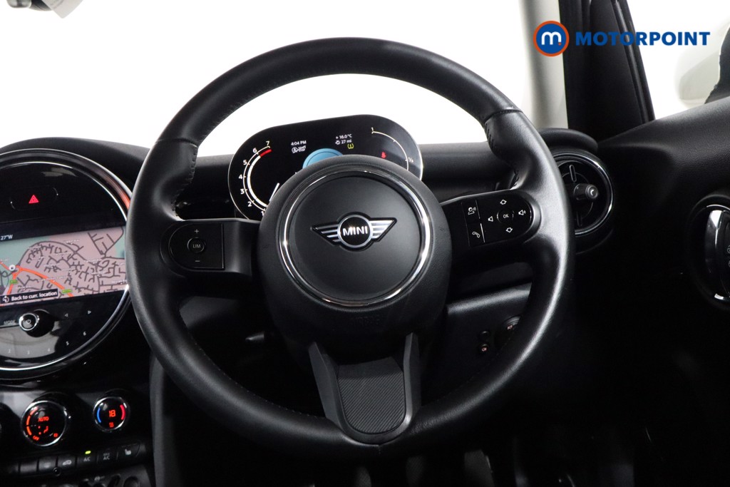 Mini Hatchback Cooper Classic Manual Petrol Hatchback - Stock Number (1539364) - 6th supplementary image