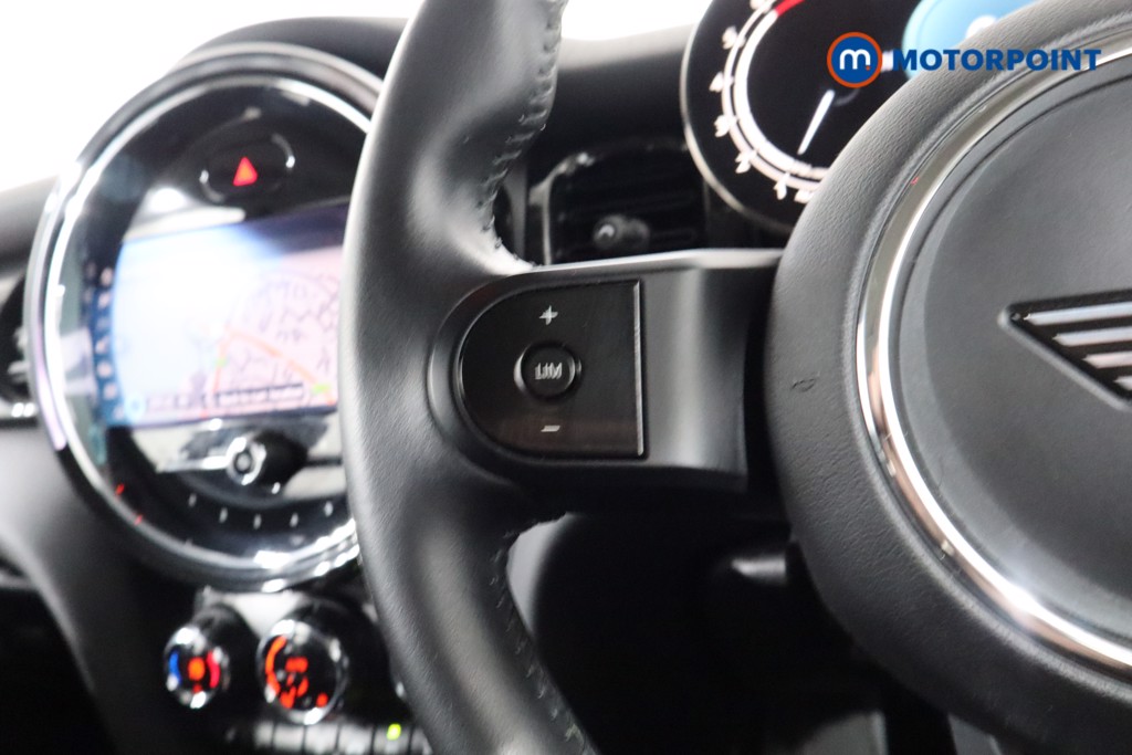 Mini Hatchback Cooper Classic Manual Petrol Hatchback - Stock Number (1539364) - 7th supplementary image