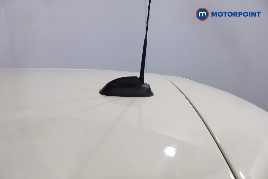 Mini Hatchback Cooper Classic Manual Petrol Hatchback - Stock Number (1539364) - 19th supplementary image