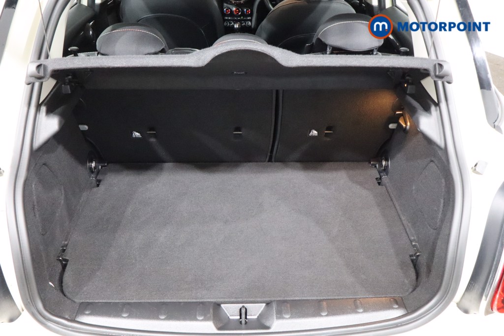 Mini Hatchback Cooper Classic Manual Petrol Hatchback - Stock Number (1539364) - 26th supplementary image
