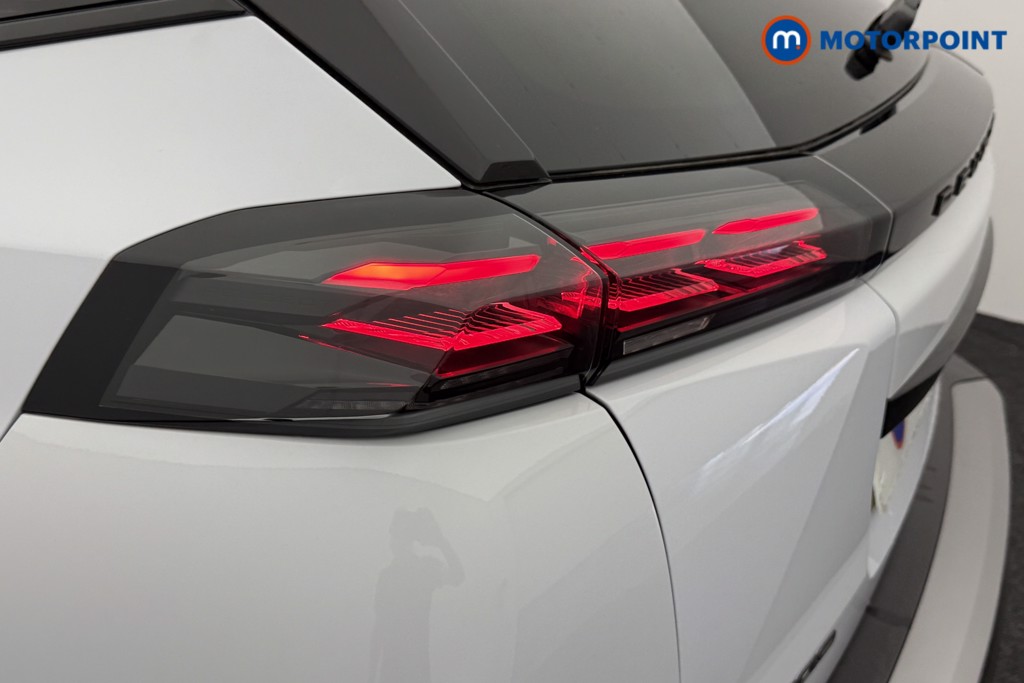 Peugeot 2008 GT Automatic Petrol SUV - Stock Number (1539500) - 23rd supplementary image