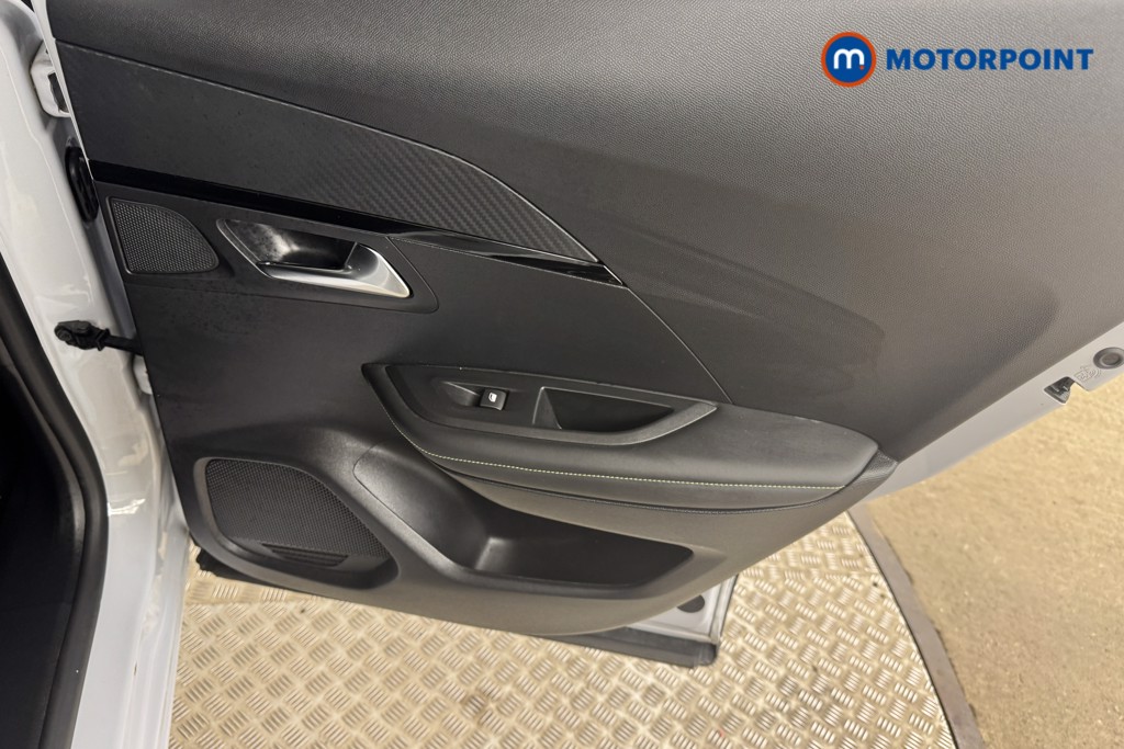 Peugeot 2008 GT Automatic Petrol SUV - Stock Number (1539741) - 15th supplementary image