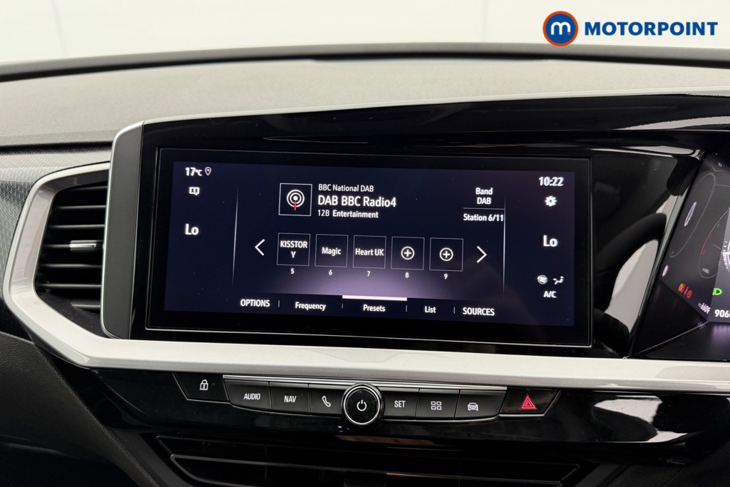 Vauxhall Grandland Ultimate Manual Petrol SUV - Stock Number (1539925) - 6th supplementary image