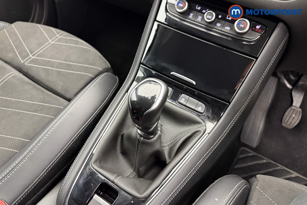 Vauxhall Grandland Ultimate Manual Petrol SUV - Stock Number (1539925) - 12th supplementary image