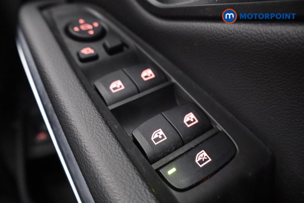 BMW 3 Series M Sport Automatic Petrol Plug-In Hybrid Estate - Stock Number (1539974) - 12th supplementary image