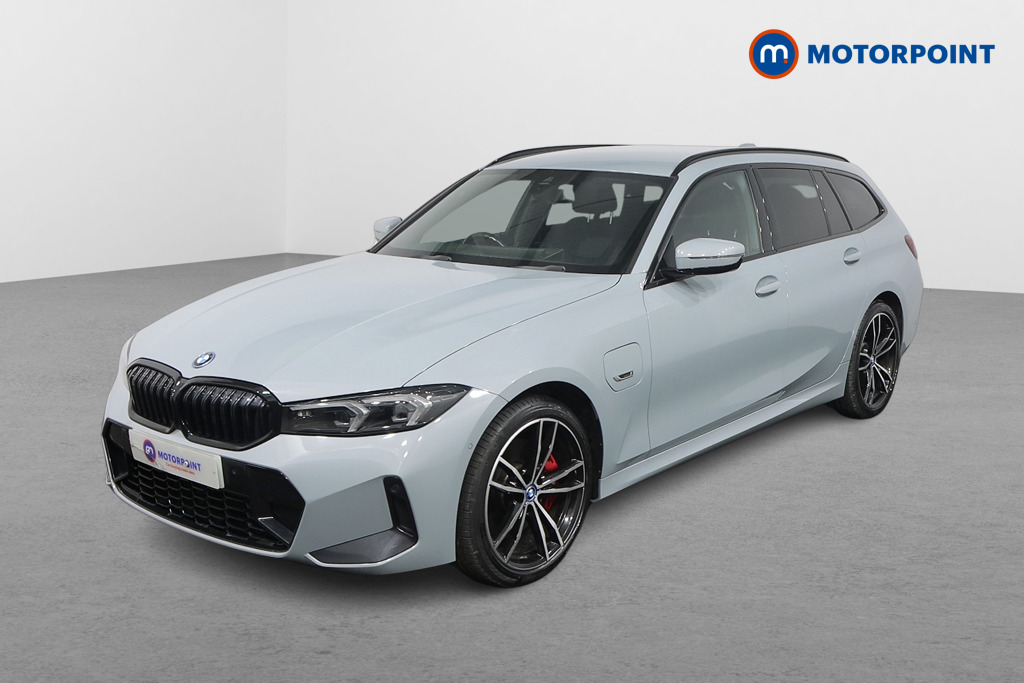 BMW 3 Series M Sport Automatic Petrol Plug-In Hybrid Estate - Stock Number (1539974) - Passenger side front corner