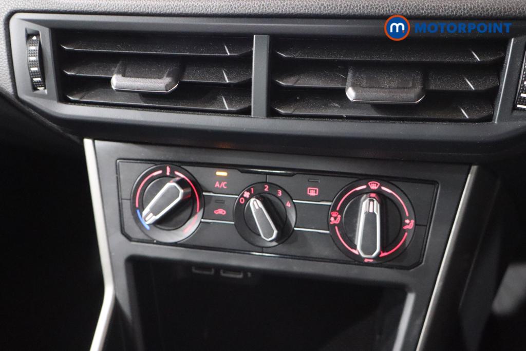 Volkswagen Polo SE Manual Petrol Hatchback - Stock Number (1540280) - 4th supplementary image