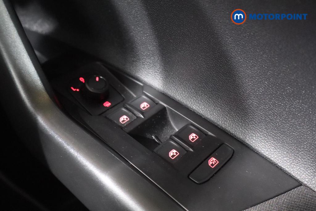 Volkswagen Polo SE Manual Petrol Hatchback - Stock Number (1540280) - 12th supplementary image