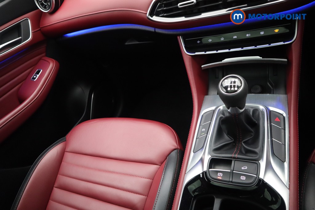 Mg Motor Uk HS Exclusive Manual Petrol SUV - Stock Number (1540688) - 14th supplementary image