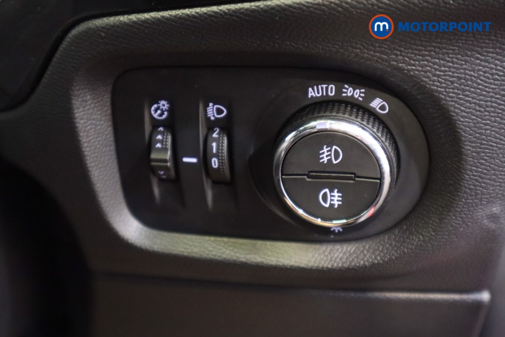 Vauxhall Corsa GS Manual Petrol Hatchback - Stock Number (1541090) - 8th supplementary image