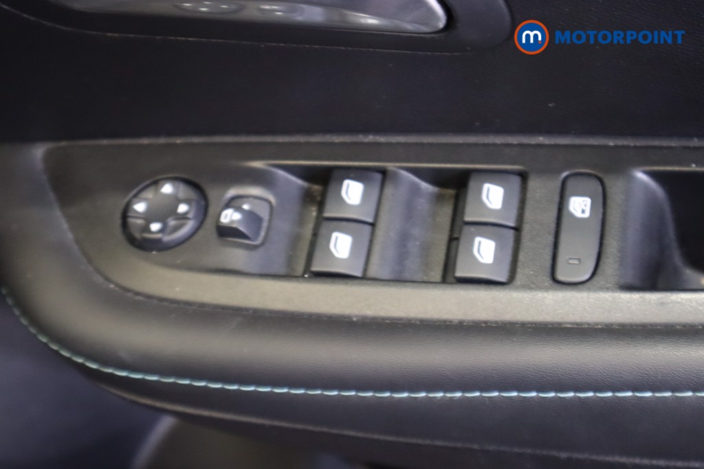 Peugeot 208 Allure Manual Petrol Hatchback - Stock Number (1541248) - 7th supplementary image