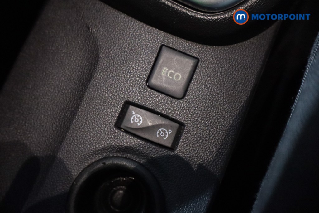 Renault Captur Gt Line Manual Petrol SUV - Stock Number (1541302) - 20th supplementary image