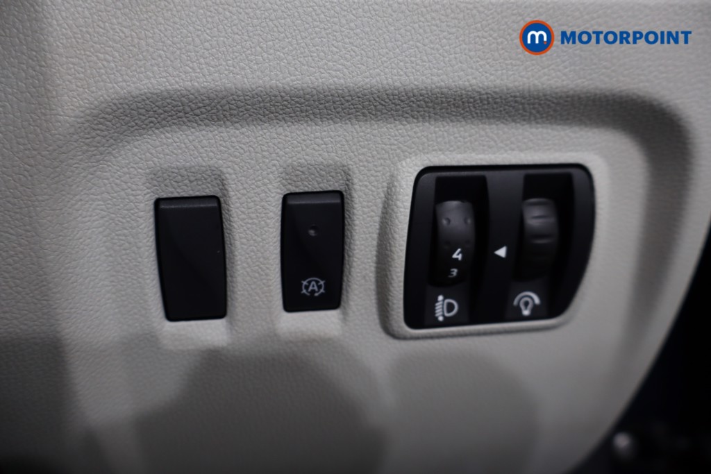 Renault Captur Gt Line Manual Petrol SUV - Stock Number (1541302) - 22nd supplementary image