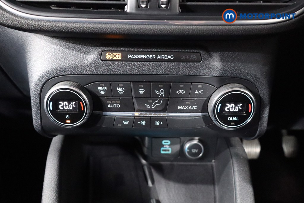 Ford Kuga Titanium First Edition Manual Diesel-Electric Hybrid SUV - Stock Number (1541963) - 15th supplementary image