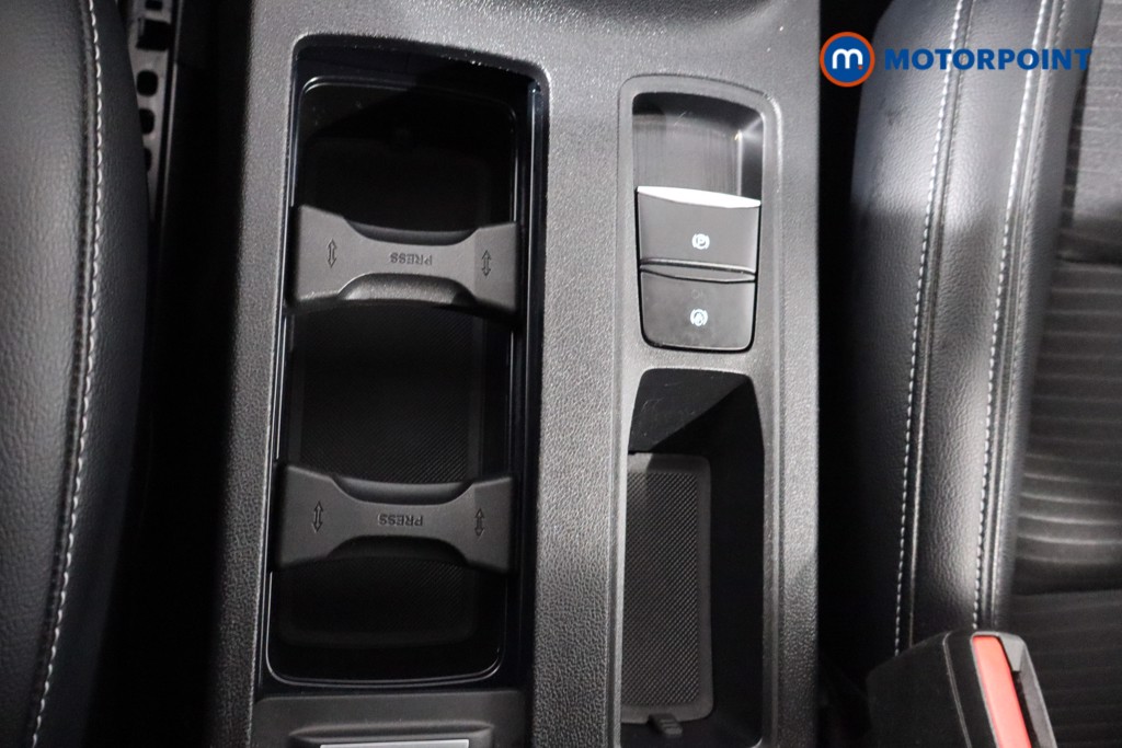 Ford Kuga Titanium First Edition Manual Diesel-Electric Hybrid SUV - Stock Number (1541963) - 17th supplementary image
