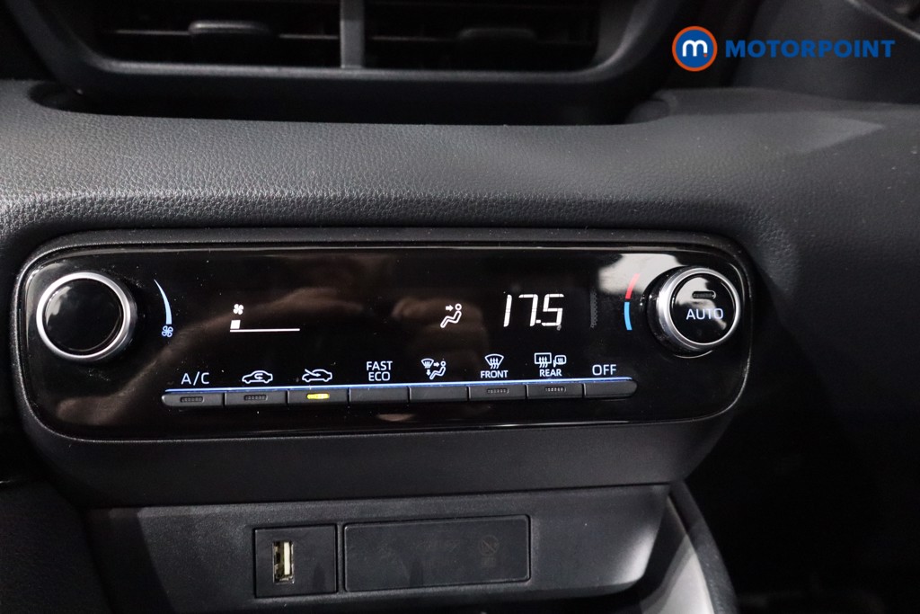 Toyota Yaris Icon Automatic Petrol-Electric Hybrid Hatchback - Stock Number (1542153) - 14th supplementary image