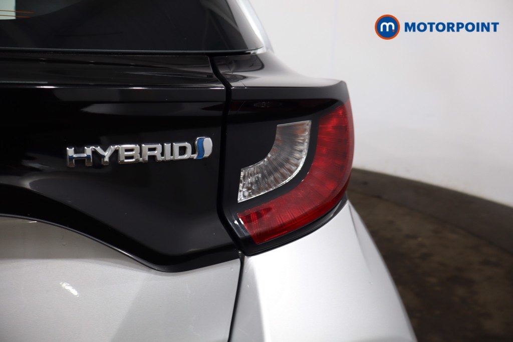 Toyota Yaris Icon Automatic Petrol-Electric Hybrid Hatchback - Stock Number (1542153) - 24th supplementary image