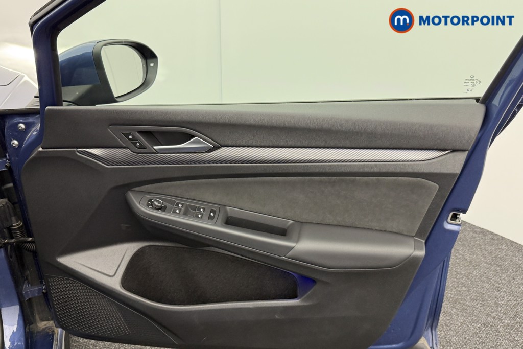 Volkswagen Golf R-Line Automatic Diesel Hatchback - Stock Number (1542398) - 16th supplementary image