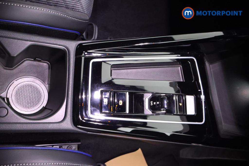 Volkswagen Golf R-Line Automatic Diesel Hatchback - Stock Number (1542404) - 6th supplementary image