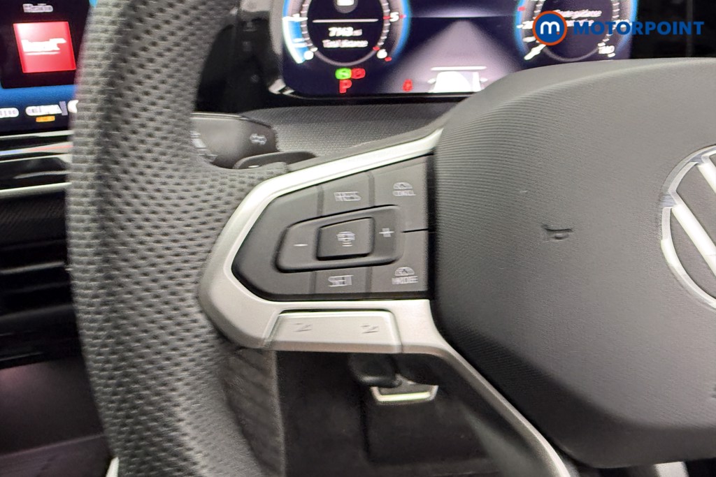 Volkswagen Golf R-Line Automatic Diesel Hatchback - Stock Number (1542416) - 12th supplementary image
