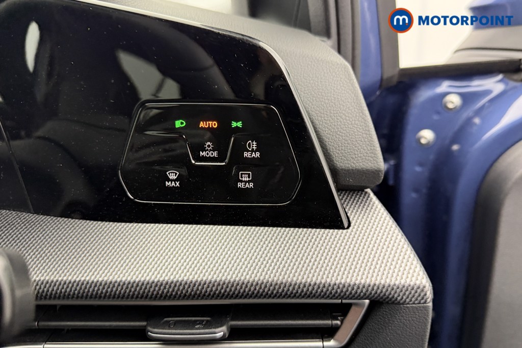 Volkswagen Golf R-Line Automatic Diesel Hatchback - Stock Number (1542416) - 14th supplementary image