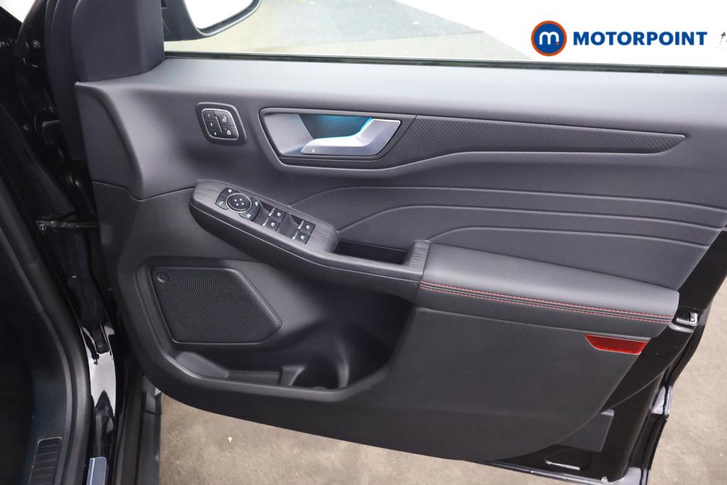 Ford Kuga St-Line X Automatic Petrol Plug-In Hybrid SUV - Stock Number (1542542) - 9th supplementary image