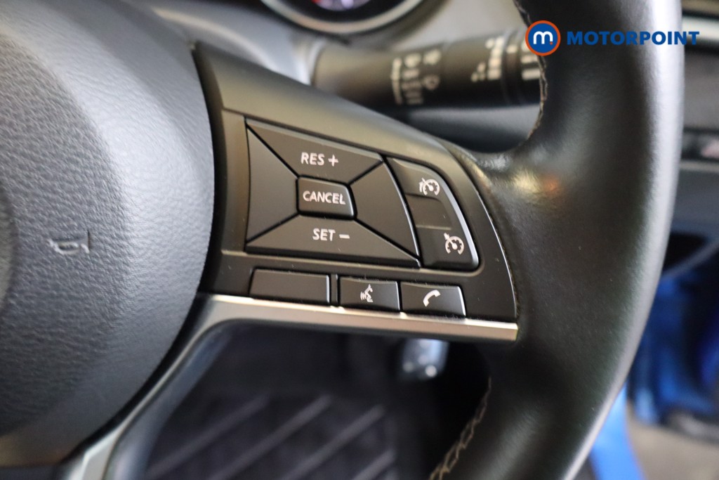 Nissan Qashqai Acenta Premium Manual Petrol SUV - Stock Number (1542564) - 6th supplementary image