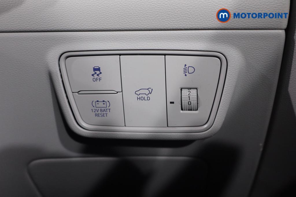 Hyundai Tucson Ultimate Automatic Petrol-Electric Hybrid SUV - Stock Number (1542684) - 14th supplementary image