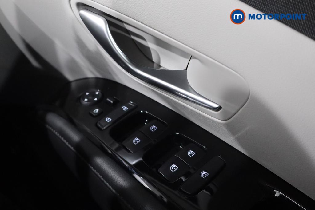 Hyundai Tucson Ultimate Automatic Petrol-Electric Hybrid SUV - Stock Number (1542684) - 16th supplementary image