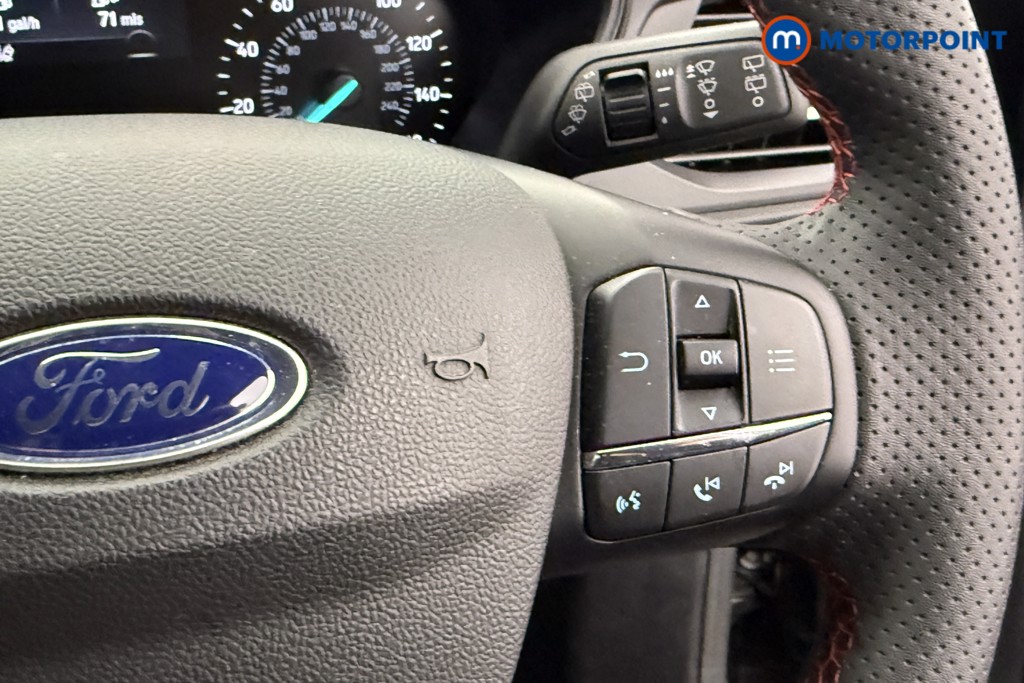 Ford Focus St-Line Manual Petrol-Electric Hybrid Hatchback - Stock Number (1543210) - 13th supplementary image