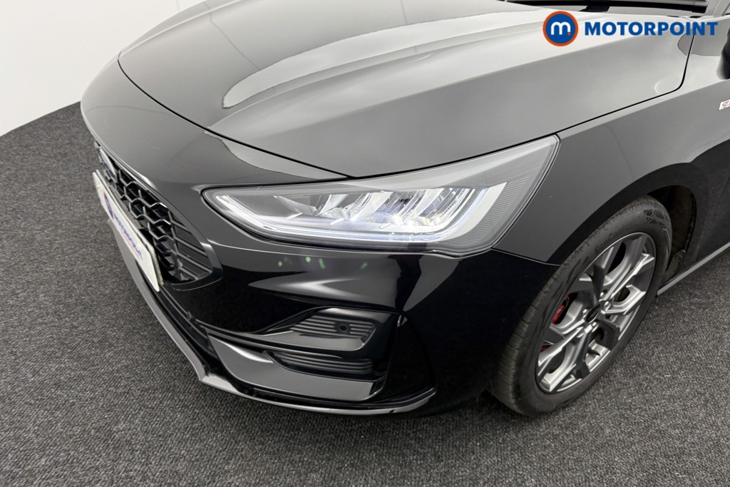 Ford Focus St-Line Manual Petrol-Electric Hybrid Hatchback - Stock Number (1543210) - 26th supplementary image