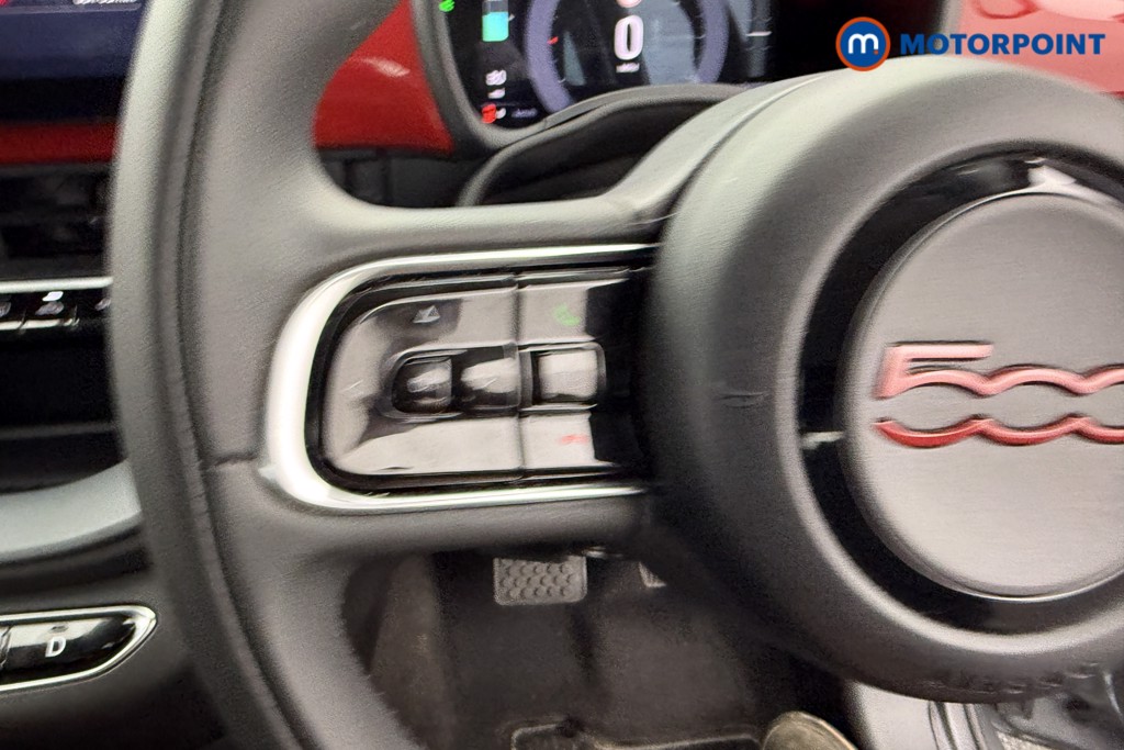 Fiat 500 RED Automatic Electric Hatchback - Stock Number (1543222) - 12th supplementary image