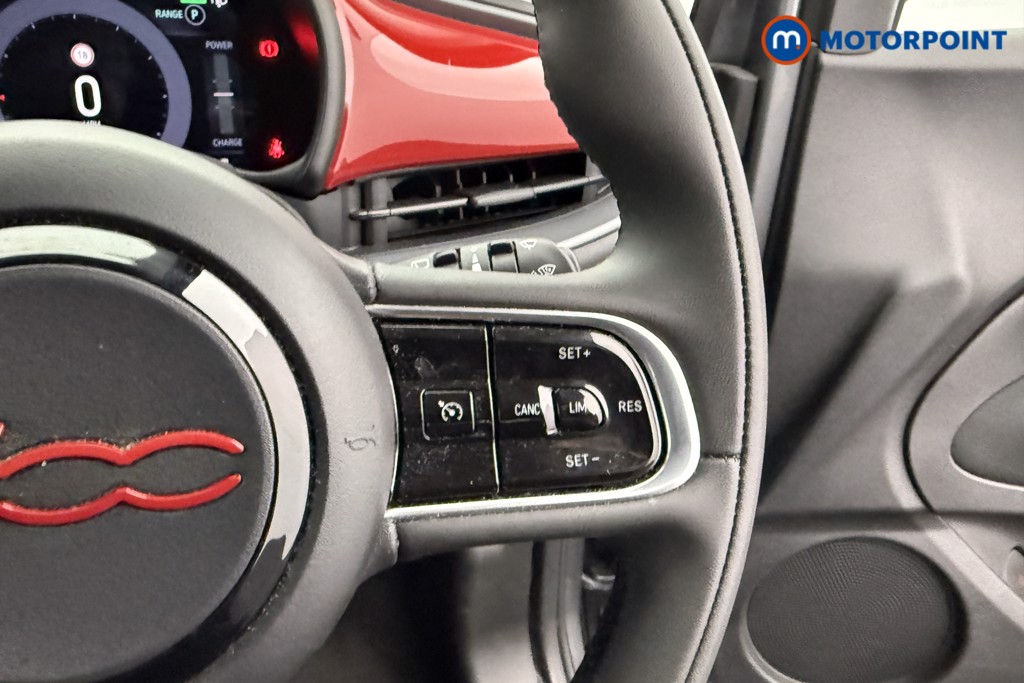 Fiat 500 RED Automatic Electric Hatchback - Stock Number (1543222) - 13th supplementary image