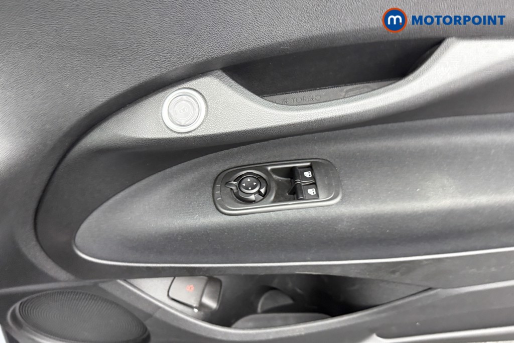 Fiat 500 RED Automatic Electric Hatchback - Stock Number (1543222) - 15th supplementary image