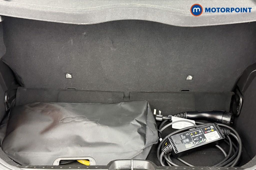 Fiat 500 RED Automatic Electric Hatchback - Stock Number (1543222) - 18th supplementary image