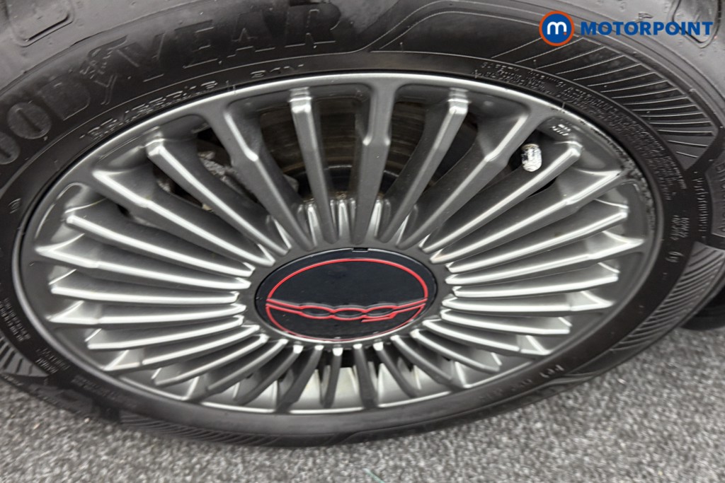 Fiat 500 RED Automatic Electric Hatchback - Stock Number (1543222) - 26th supplementary image