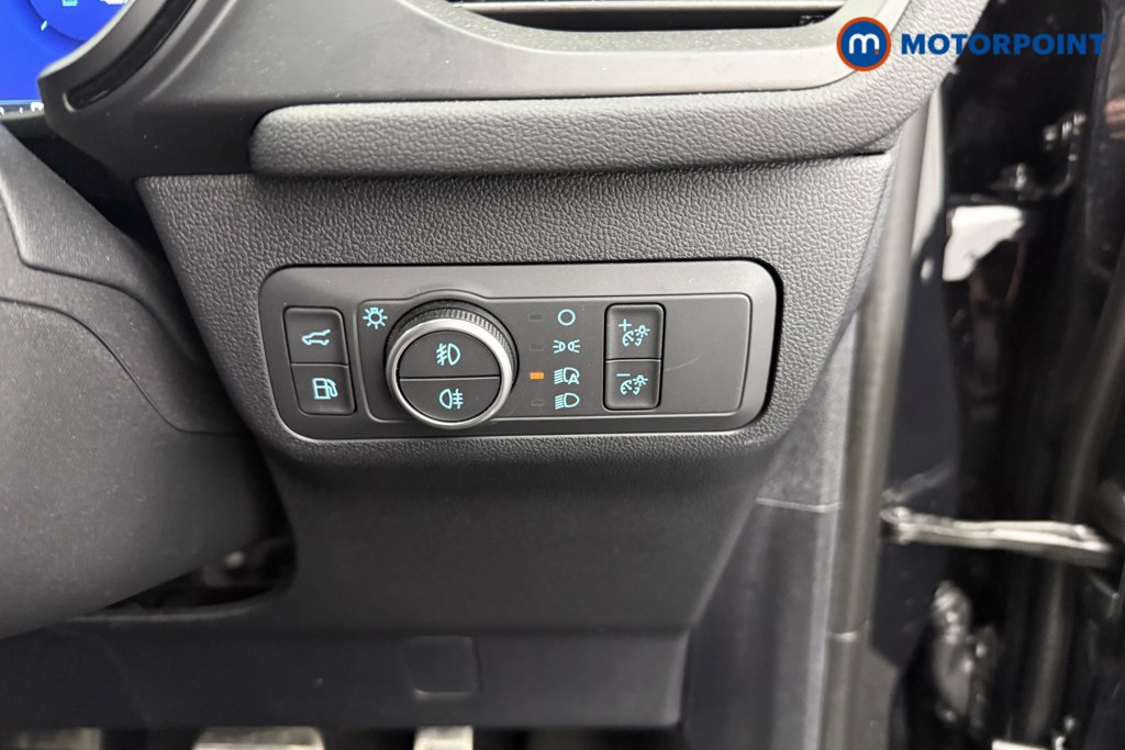 Ford Kuga Black Package Edition Automatic Petrol Plug-In Hybrid SUV - Stock Number (1543231) - 16th supplementary image