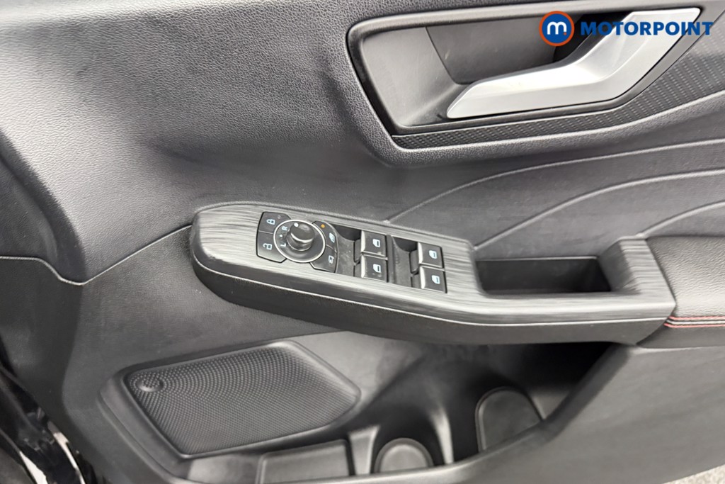 Ford Kuga Black Package Edition Automatic Petrol Plug-In Hybrid SUV - Stock Number (1543231) - 17th supplementary image