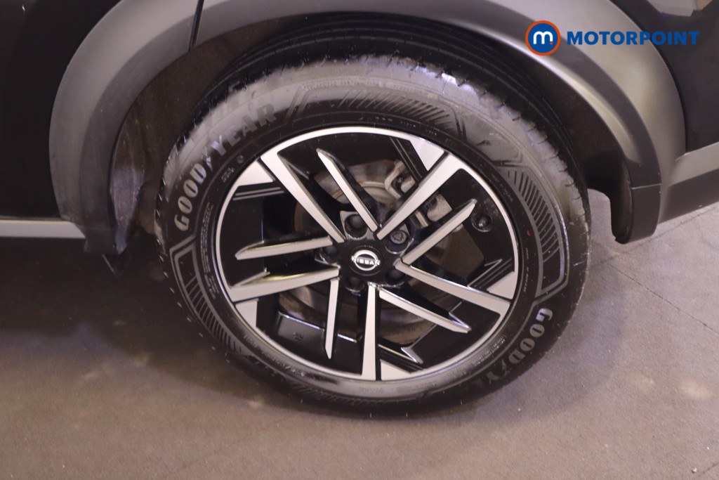 Nissan Juke N-Connecta Automatic Petrol-Electric Hybrid SUV - Stock Number (1543311) - 17th supplementary image